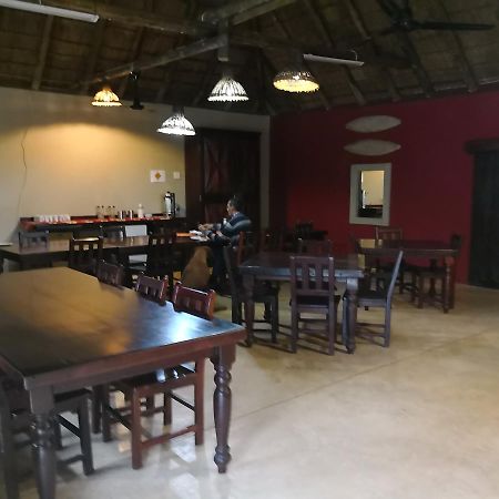 Touch Of Africa Lodge Lanseria Luaran gambar